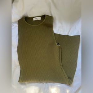 ARITZIA BABATON RIB KNIT DRESS - XS NEVER WORN